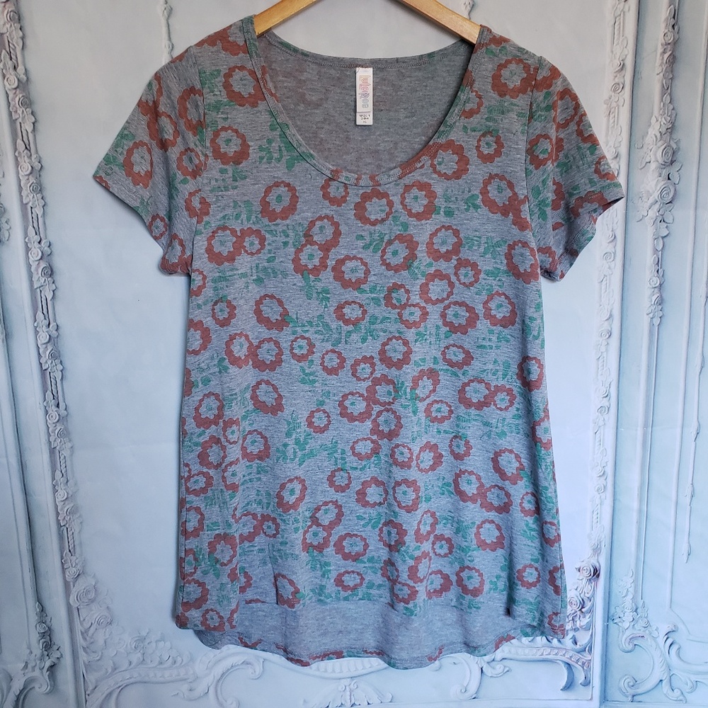 LuLaRoe Floral Classic Tee